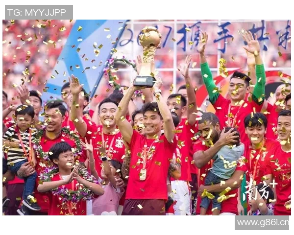 广州足球队的灵活性探讨与战术创新之路